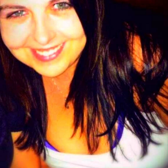 Meet your Posher, Heather - Picture 3 of 4